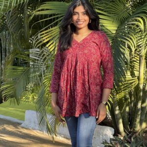 Maroon inverted yoke short top