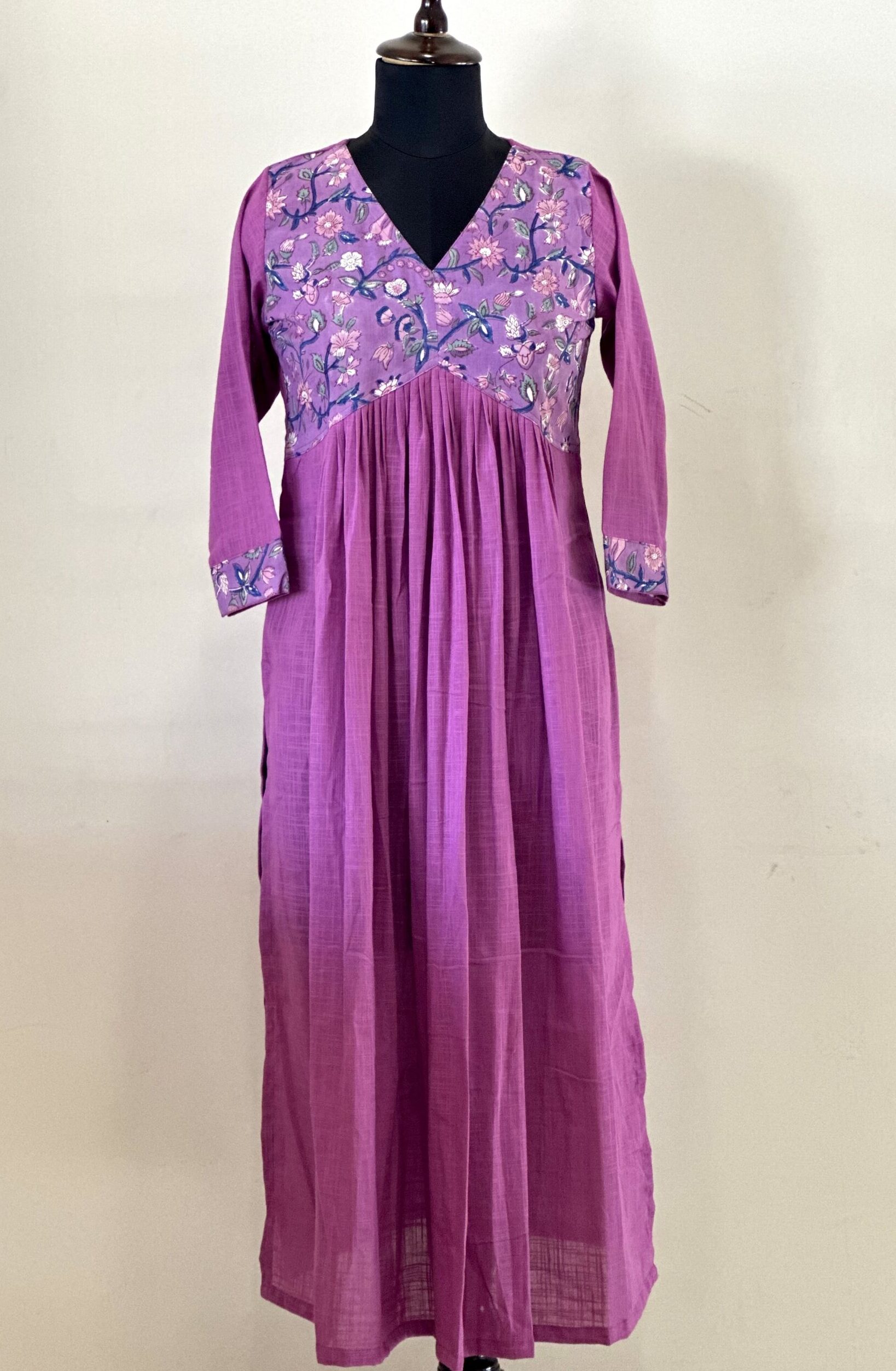 Violet floral inverted yoke kurta