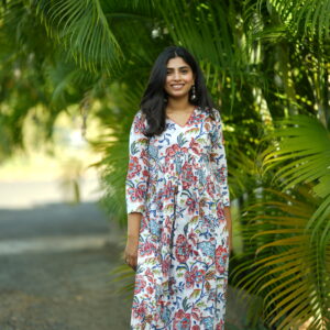 White blossom inverted yoke kurta