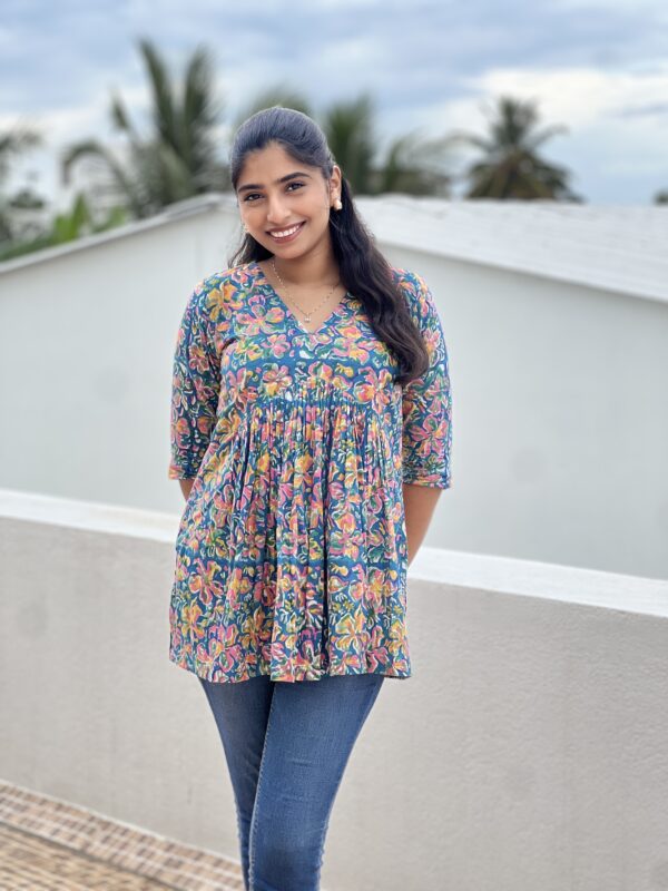 Blue multicolor inverted yoke short top