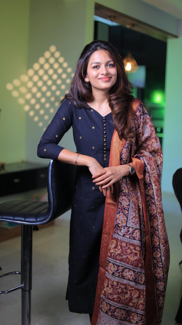 Black Gold butta cotton kurta with kalamkari silk dupatta