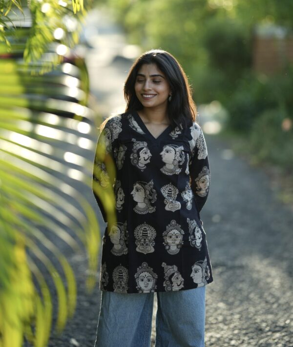 Black kalamkari kathak short top