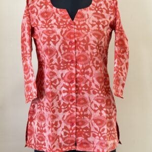 Red handblock shirt top