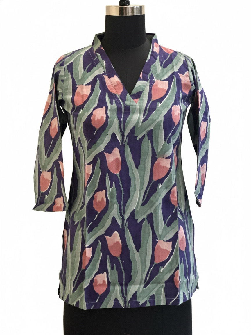 Peach Tulip short top